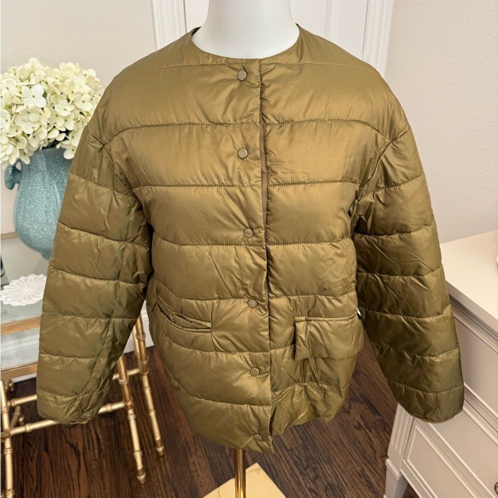 OOF WEAR BOMBER Olive